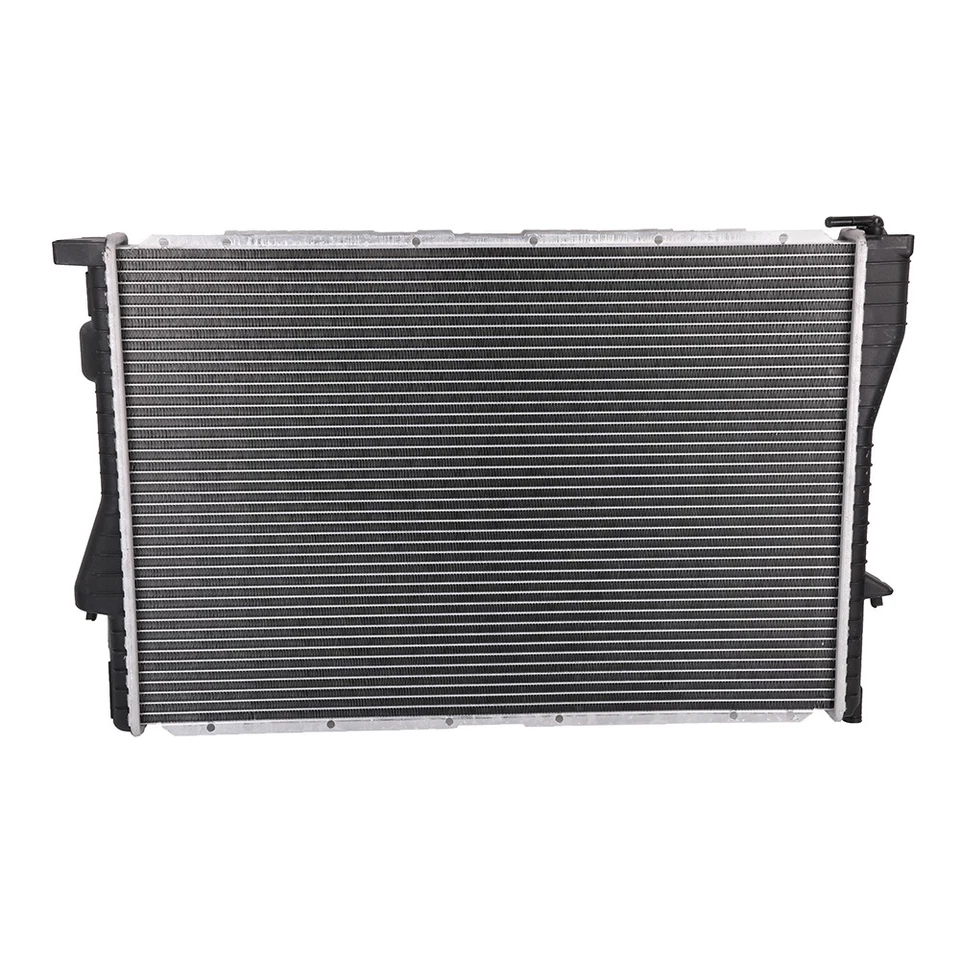 Radiator For 1997-1998 BMW 540i & 1994-1997 BMW 850Ci & 1995 1996-1998 BMW 740iL Foto 2 de 4