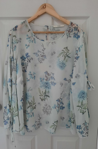 George Ladies Grey Floral Polyester Floaty Blouse Size 18 with Tie Sleeves