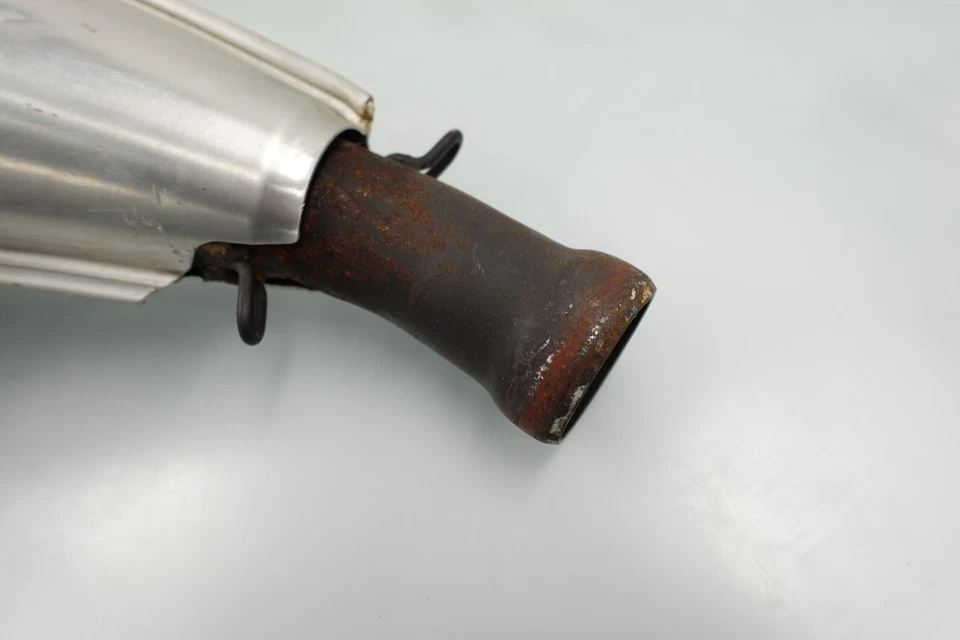 Polaris Assault RMK 800 2010 OEM tubo de cámara de expansión de escape 1262121 Foto 2 de 4