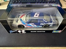 1996 Edition Revell Mark Martin NASCAR Racing 1:24 Diecast Race Car
