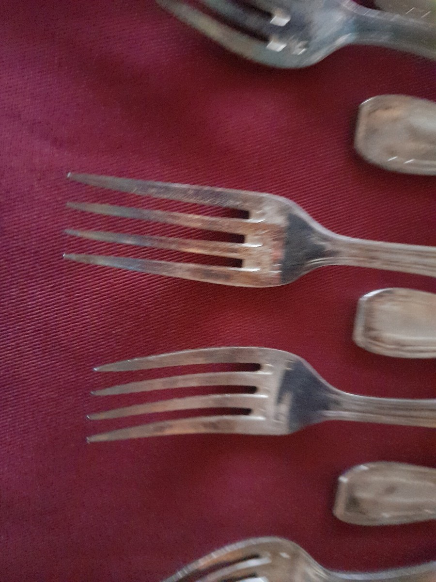 12 Cuillères Et 11 Fourchettes Christofle – Modèle Filet – Métal Argenté