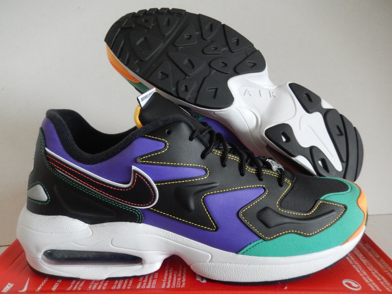 Nike Air Max2 Light Windbreaker 
