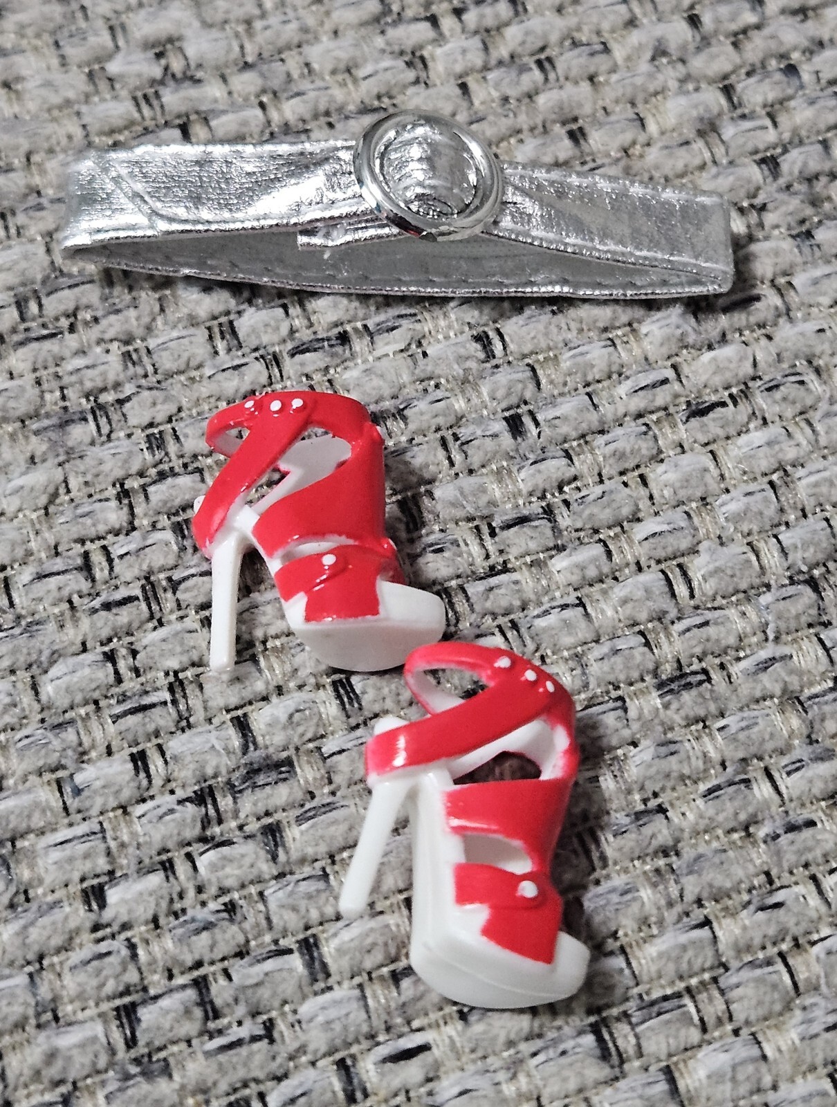 2011 Barbie Basics No 2 Collection Red Belt Ankle Stiletto Heels