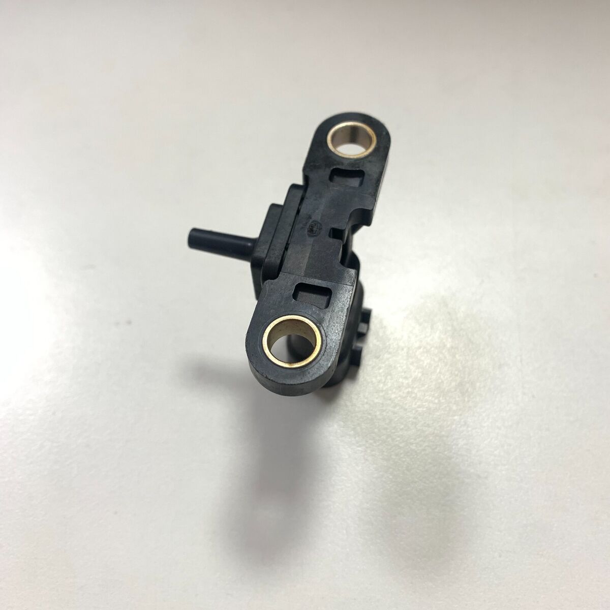 1 PC 8-98020514-0 original common rail groove sensor for 1 PC 8-98020514-0 original common rail groove sensor for