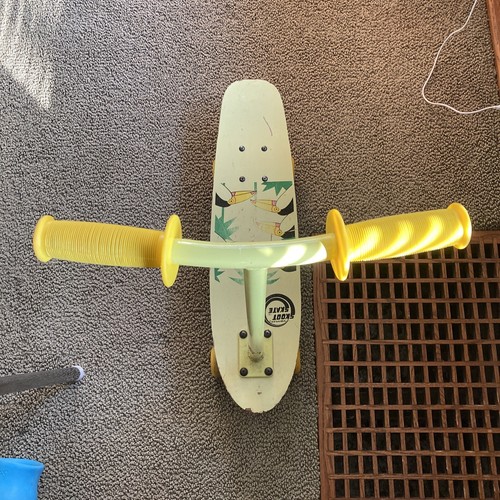 Retro! 1980's Era / Variflex / "Skoot Skate" / Complete Skateboard