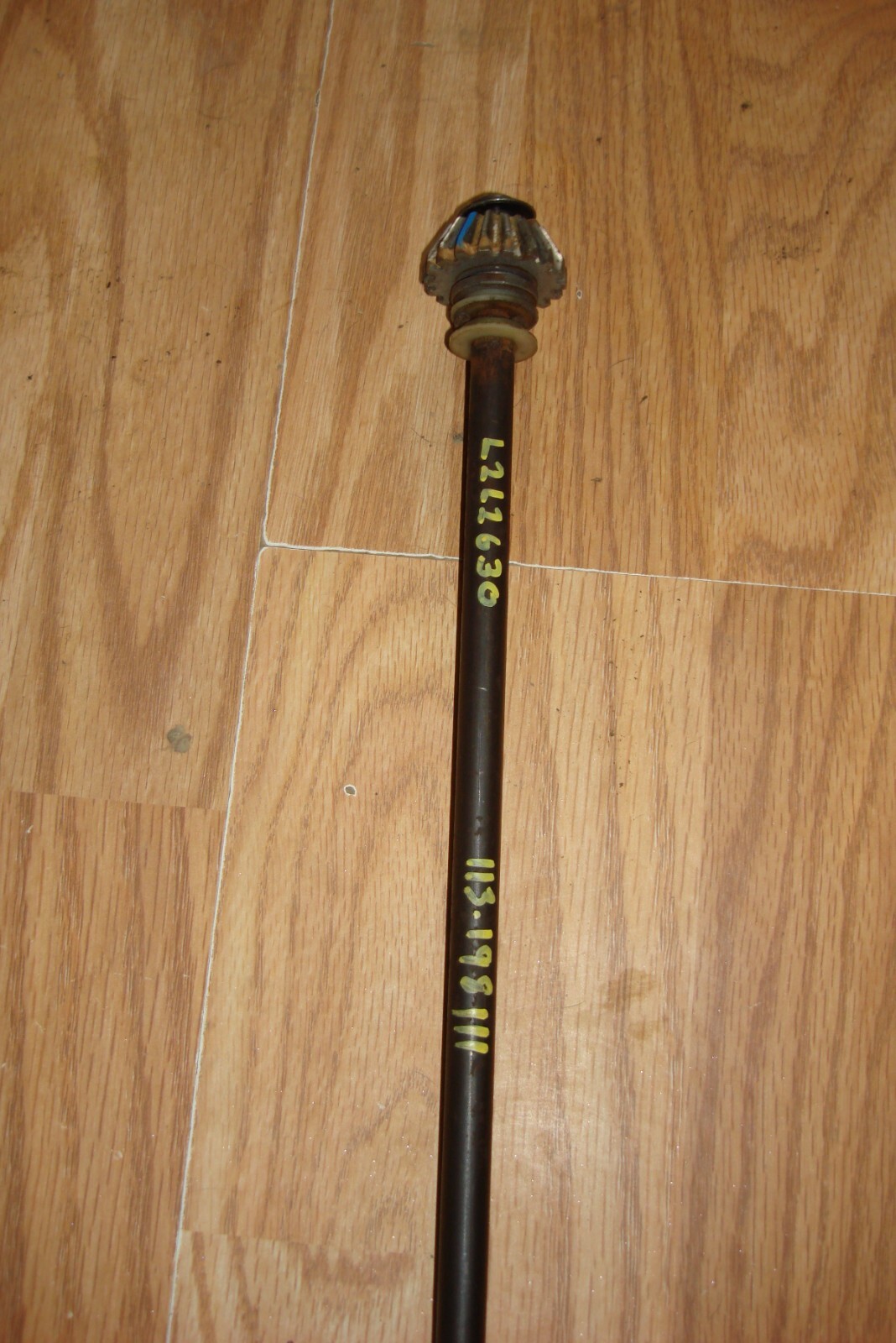 Picture 2 of 9