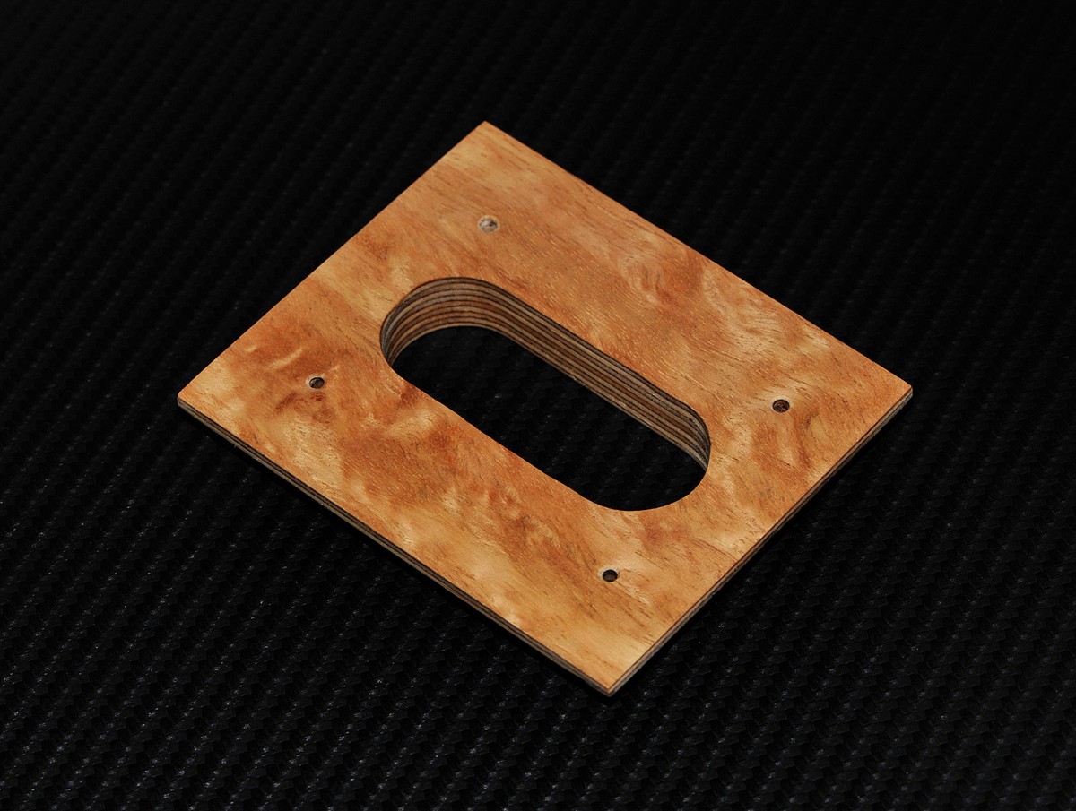 1040008_5