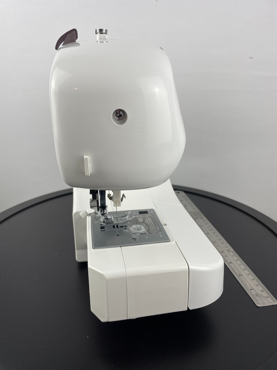 ミュージシャン TK566 Singer Model 4166 Sewing Machine 66 stitches - New no box | eBay
