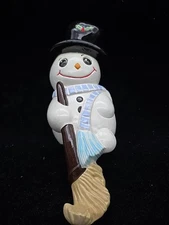 Yozie Snowman Stocking Hanger Broom Top hat Christmas Mantle Frosty Cast Mold