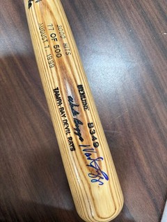 Wade Boggs Signed Auto Louisville Slugger 3 000th Hit Commemorative Bat