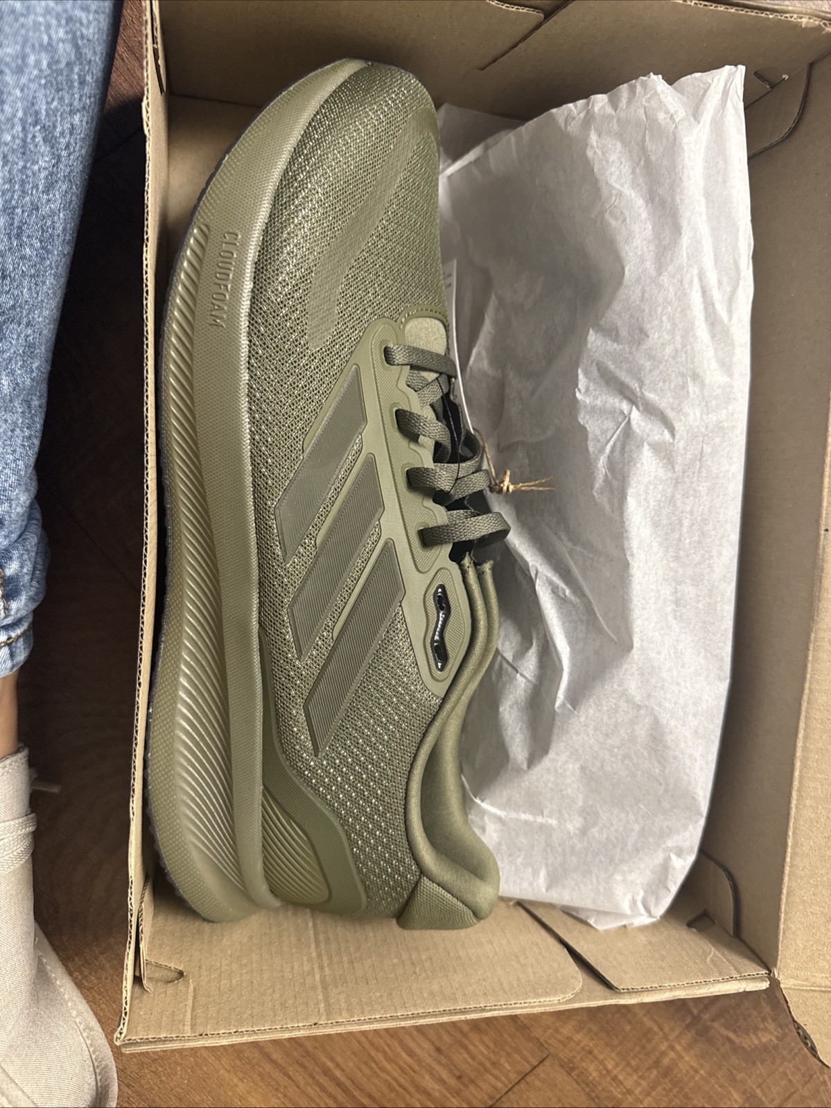 Adidas Runfalcon 5 Olive/Black IE0525 Men’s Running Shoes – Size 9 Adidas Runfalcon 5 Olive/Black IE0525 Men’s Running Shoes – Size 9