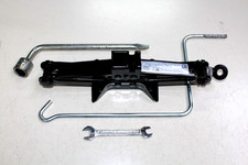 Bordwerkzeug Radschlüssel Wagenheber Mazda MX-5 NBFL