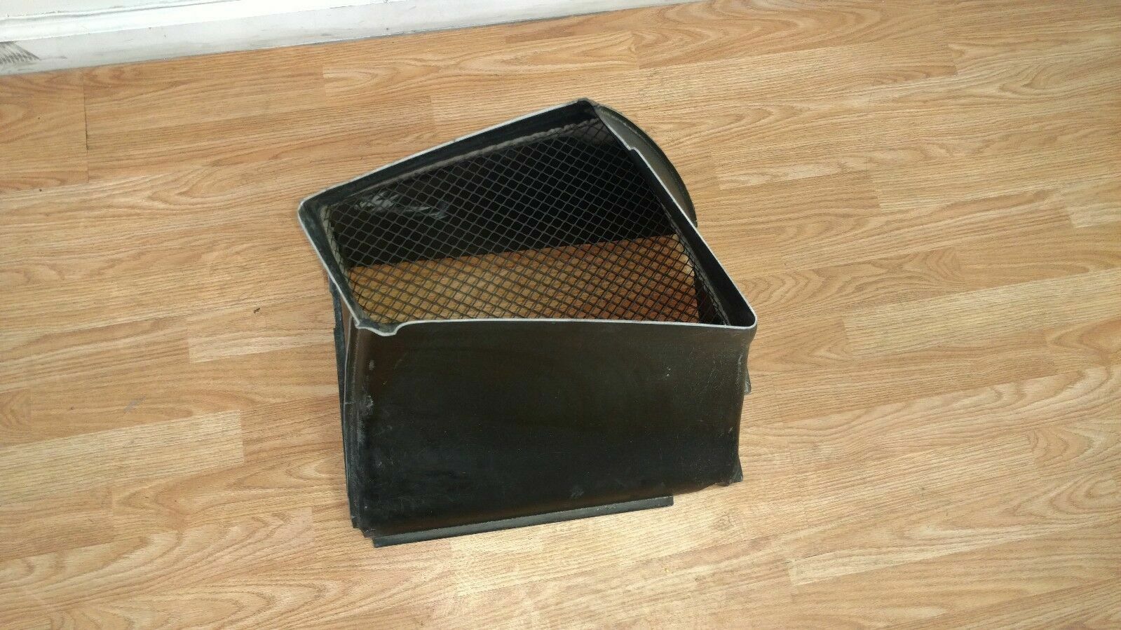 LAMBORGHINI MURCIELAGO LP640 PASSENGER RADIATOR CONVEYOR AIR DUCT OEM 410121282