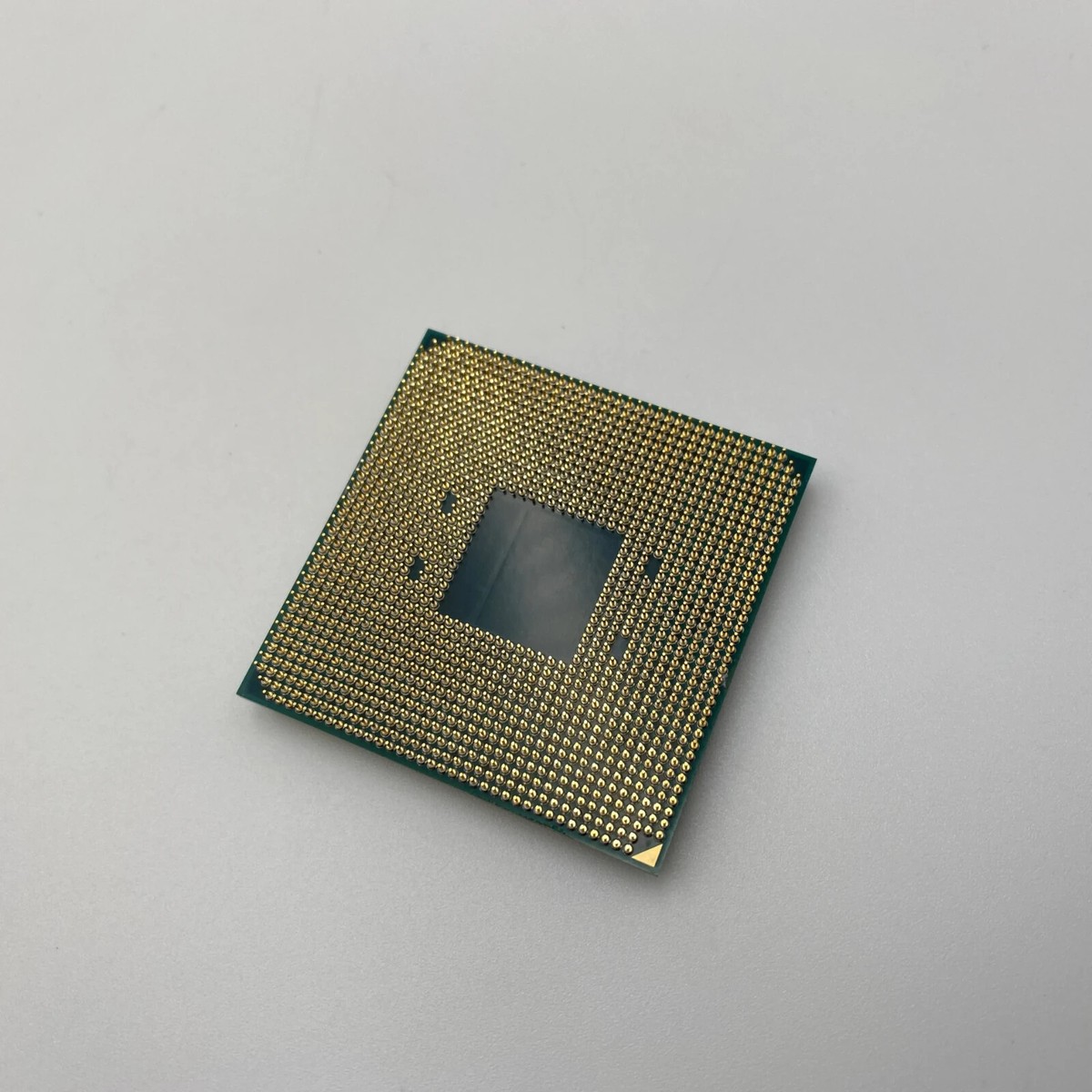 CPU AMD Ryzen 7 5800X 保管品 Amazon | AMD CPU Ryzen 5 2600X with Wraith Spire cooler