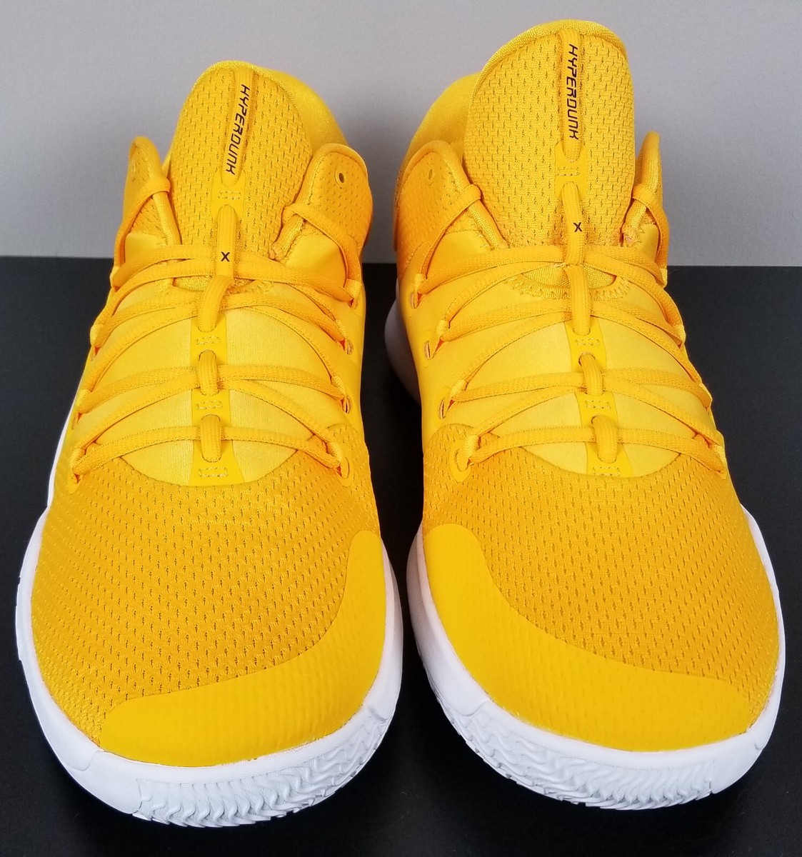シューズ(男性用) Nike HyperDunk X Low Nike Men's Hyperdunk X Low TB Basketball Shoe Orange White