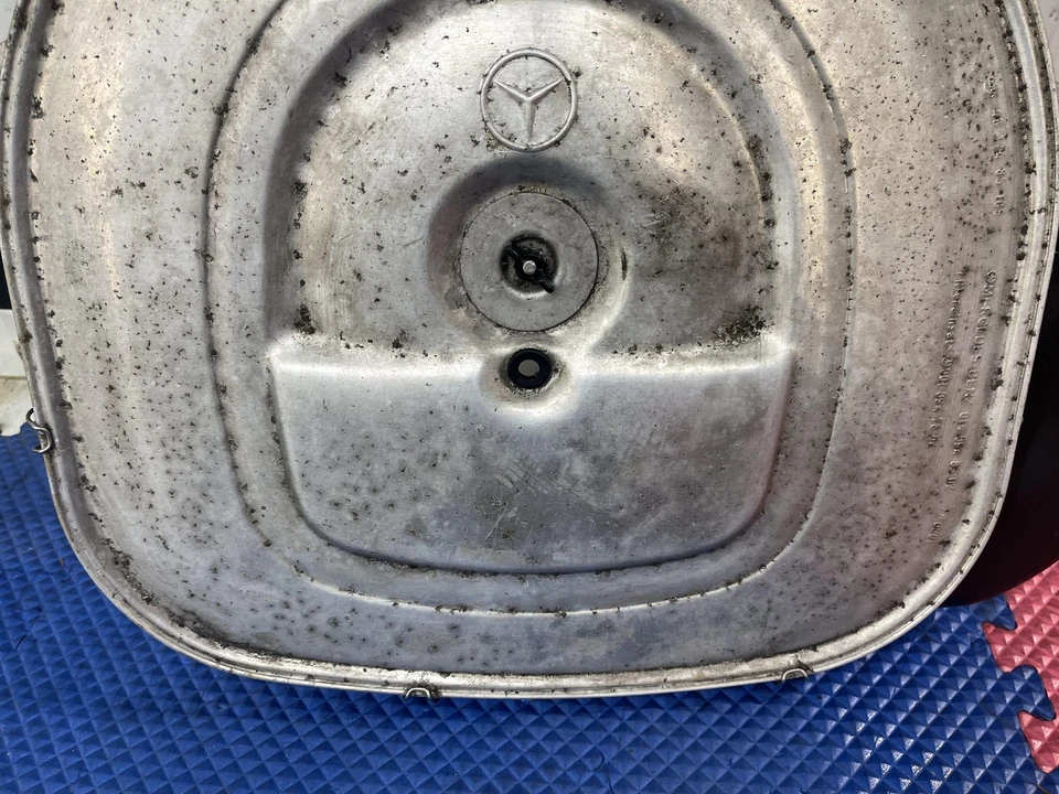 Purificador de aire Mercedes Benz W126 1986-1991 caja de aire fabricante original bonito 134 k Foto 4 de 4