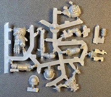 Khorne Berzerker 15 Berzerker Chainblade World Eaters Warhammer 40k - NoS (x1)