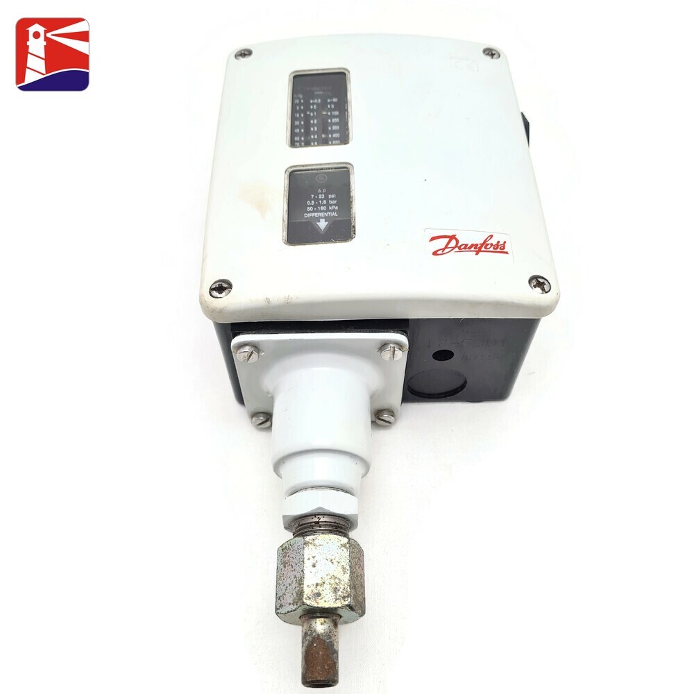 浄水器・整水器 TMC Panel Switch-Flush Control Plus NXPLUS-C.jpg