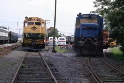 RDG reading railroad C-630 5308/6300 leesport,pa. original slide