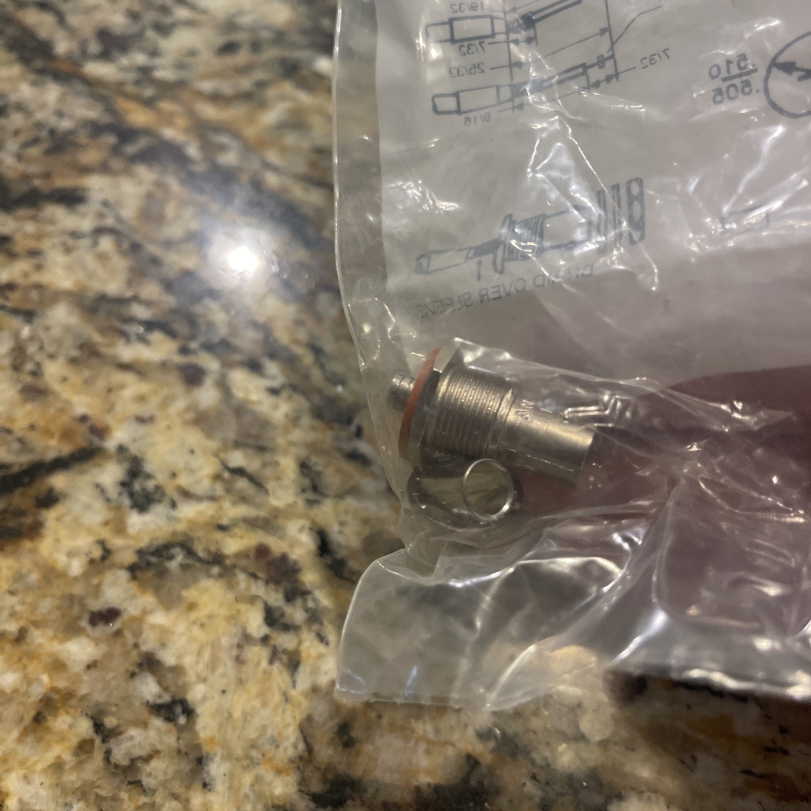 AMP BNC59H8J Lot Of (20) New In Packages.  413771-2