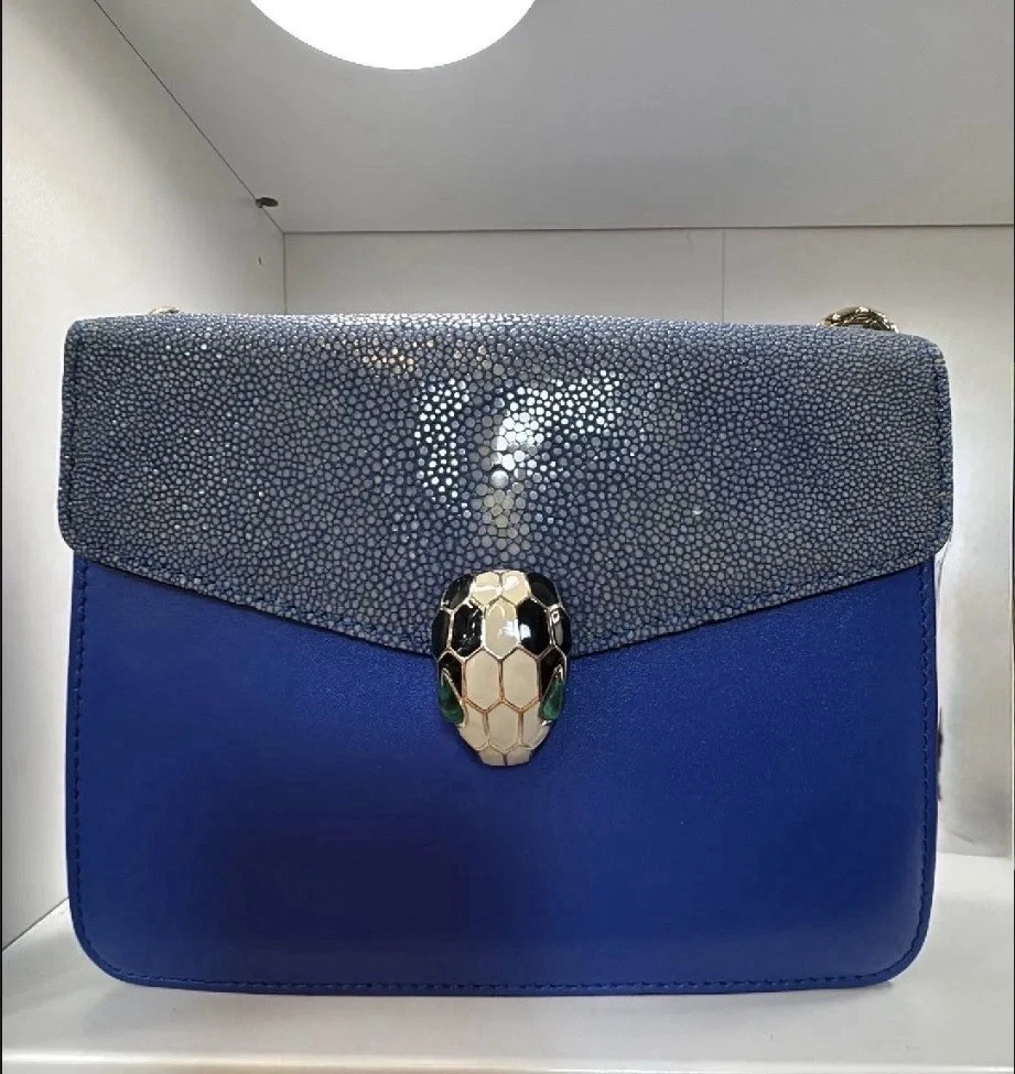 BVLGARI シルバー ブルー ポーチ BVLGARI Navy Blue Patent leather Cosmetic Makeup Bag New | eBay