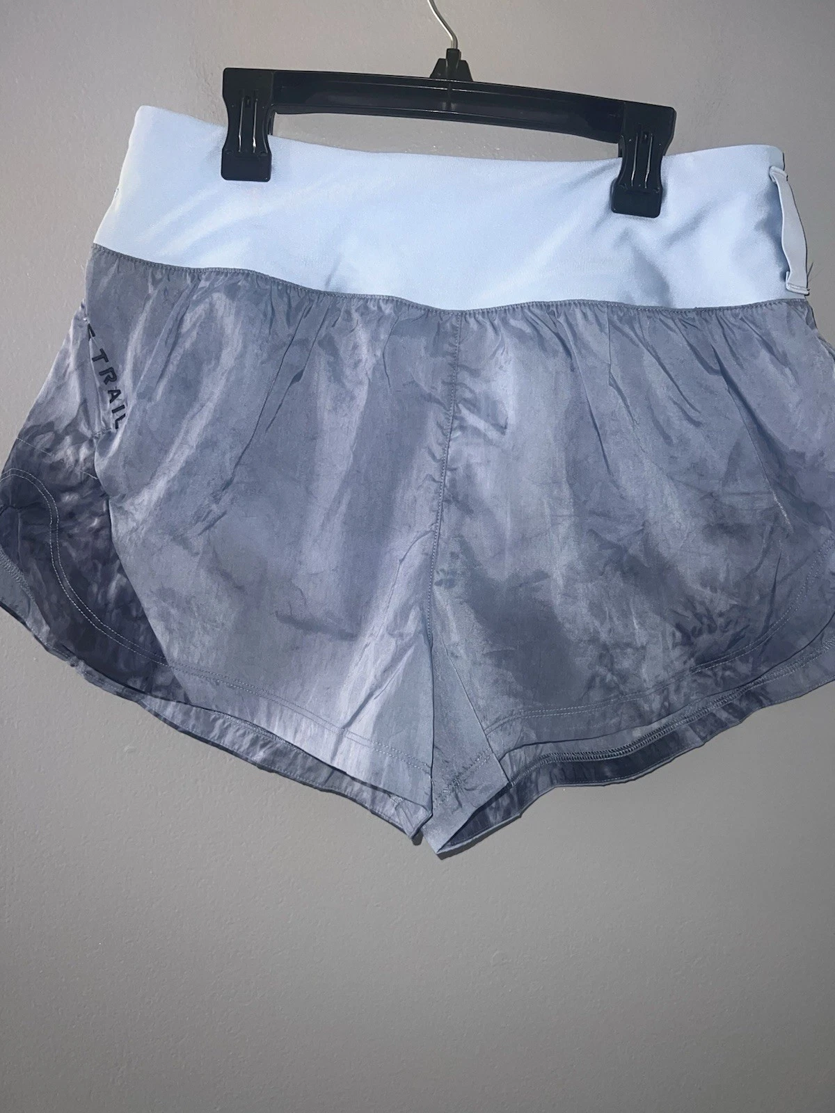 Nike “TRAIL” Running Brief Lined Women’s Repel Shorts Lightweight Comfy SZ M 601