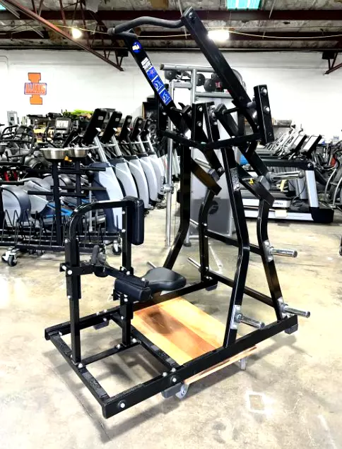 Hammer Strength Plate Loaded ISO Lateral Front Lat Pulldown