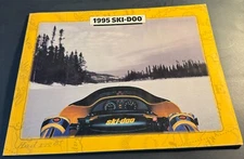 LARGE 1995 SKI-DOO SNOWMOBILE FULL LINE SALES BROCHURE 52 PAGES MACH 1 & Z (Y16)