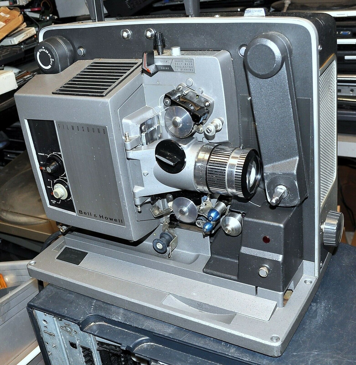 Bell & Howell II 16mm映写機 ANTIQUE RARE 1920 BELL & HOWELL 16mm CINEMA PROJECTOR