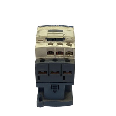 Square D 32A 3 Pole 10HP @ 460V 3 Phase IEC Din Mount Contactor LC1 D18