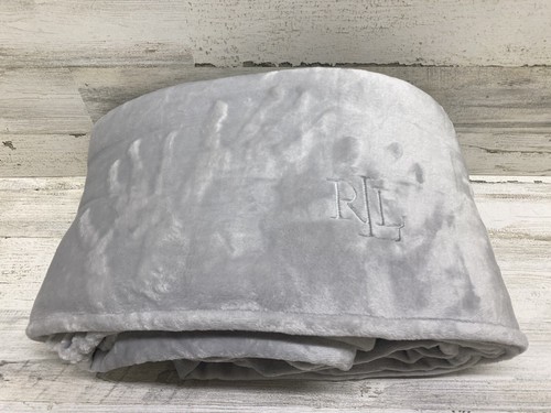 Ralph Lauren Micromink Plush Throw Blanket Silver King 108x90" New out of Pack
