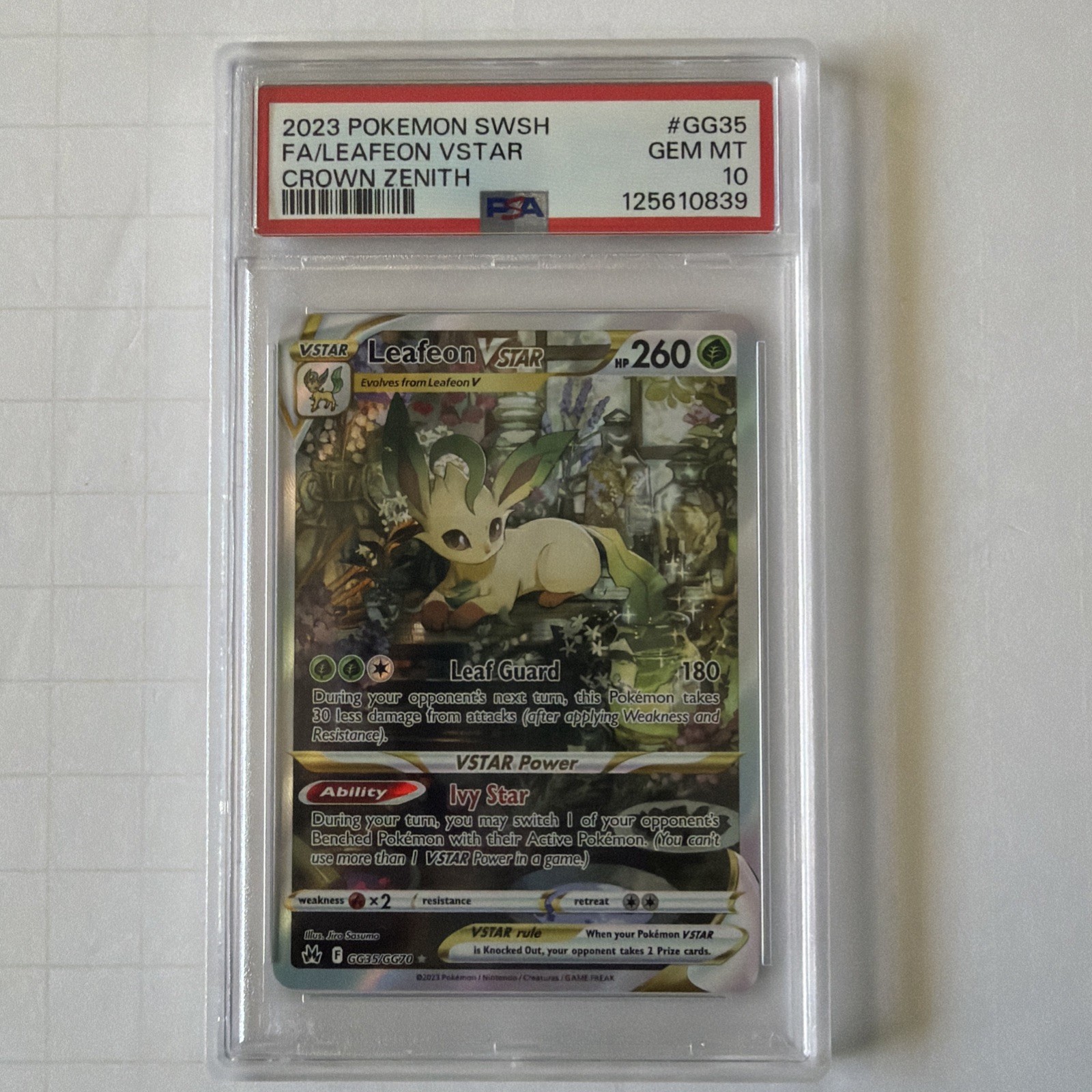 Leafeon Vstar #GG35 Pokemon Crown Zenith - PSA 10