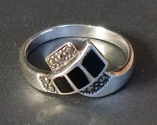VTG Sterling Silver Black Onyx Bypass Band Ring Size 5.5 Marcasite Accents by CW