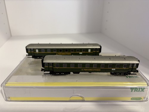 2er Set Minitrix 15759 DER Ferienexpress Personenwagen Ep III DB grün in OVP | Zustand: Gebraucht
