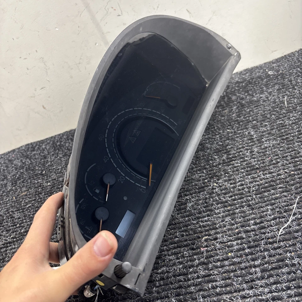 00-06 Mercedes W220 S500 CL500 velocímetro odómetro medidor de racimo OEM 140 k millas Foto 2 de 4