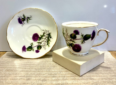 Vintage DUCHESS Bone China Highland Beauty Thistle Teacup & Saucer #722