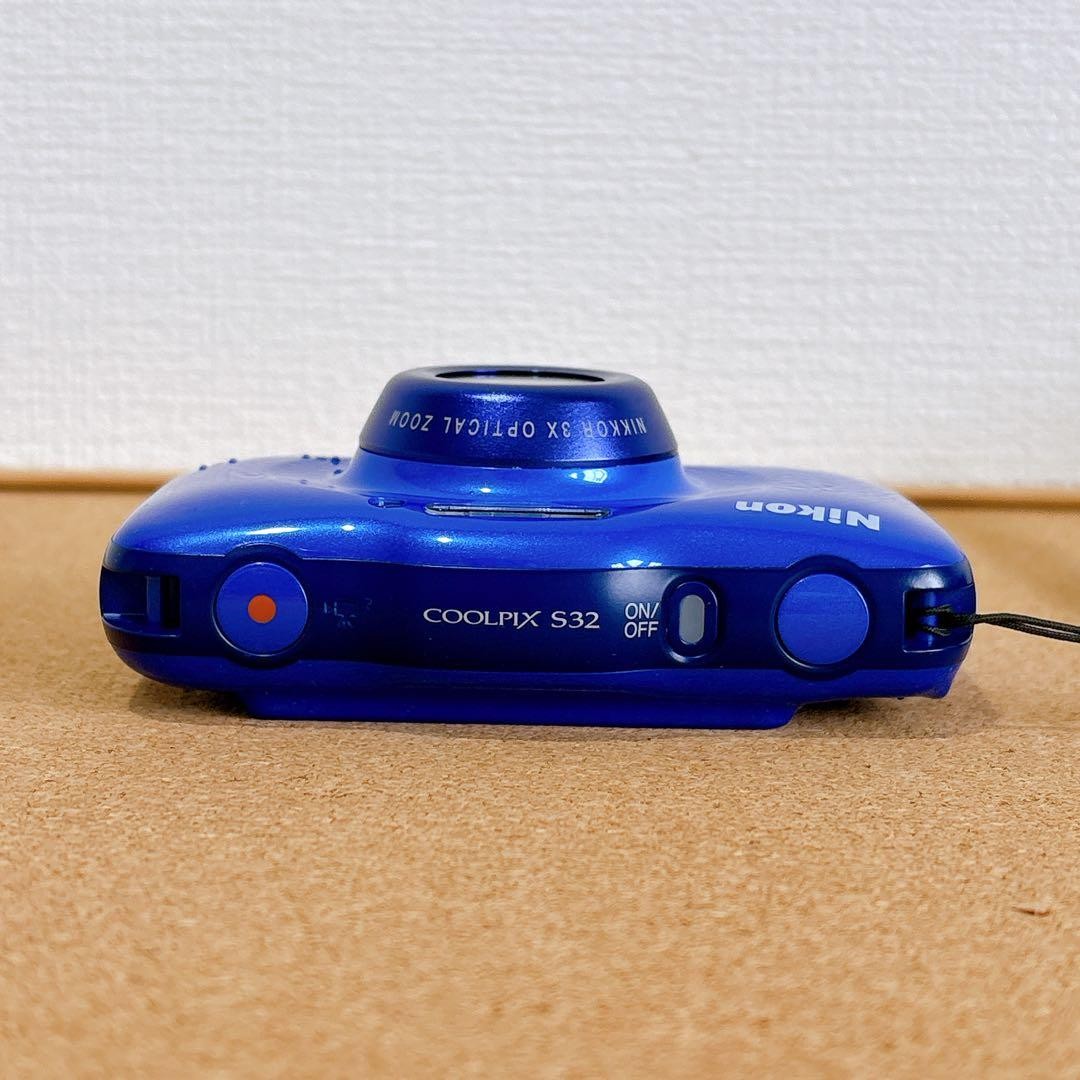 W) NIkon COOLPIX S32 ブルー Nikon COOLPIX S32 Blue Compact Digital Camera Tested Working