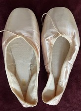 Bloch Soft Amelie Pointe Shoes Sz 6 1/2 6.5 XX SO102