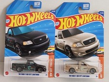 Hot Wheels 99 Ford F-150 SVT Lightning Lot Of 2 Hot Wheels Hot Trucks 1/64