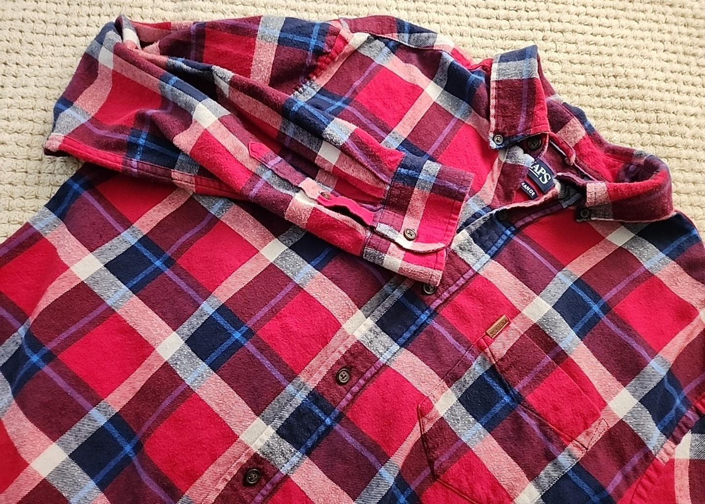 CHAPS Performance Men's Red Flannel Button Up Lon… - image 1