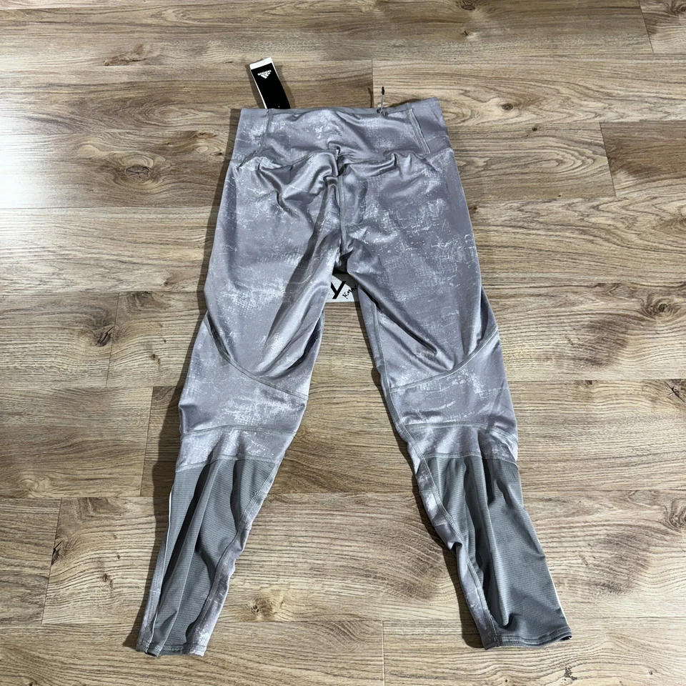 NEW RARE HWD TIGHT HD W WOMENS RUNNING TIGHTS GREY THREE F17 GF7066 REFLECTIVE - Image 3 of 4