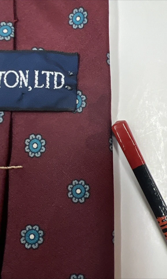 BRIXTON, LTD. 男式领带手工制作 100% 真丝意大利印花 56 英寸红色带雏菊 — 第 4/4 张图片