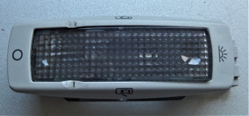 VW Passat 3B Innenraumleuchte Innenraumlicht Leuchte Licht innen 3B0947291