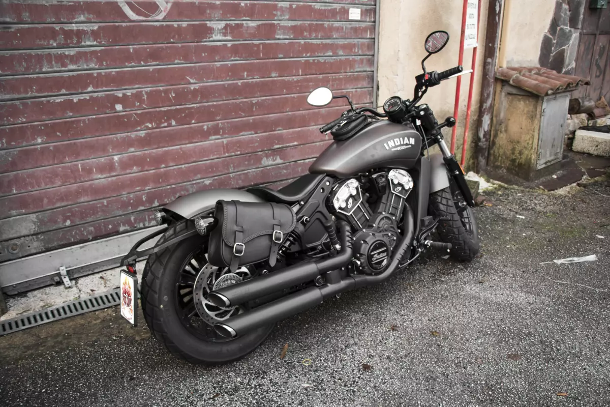 Scout bobber saddlebag sale