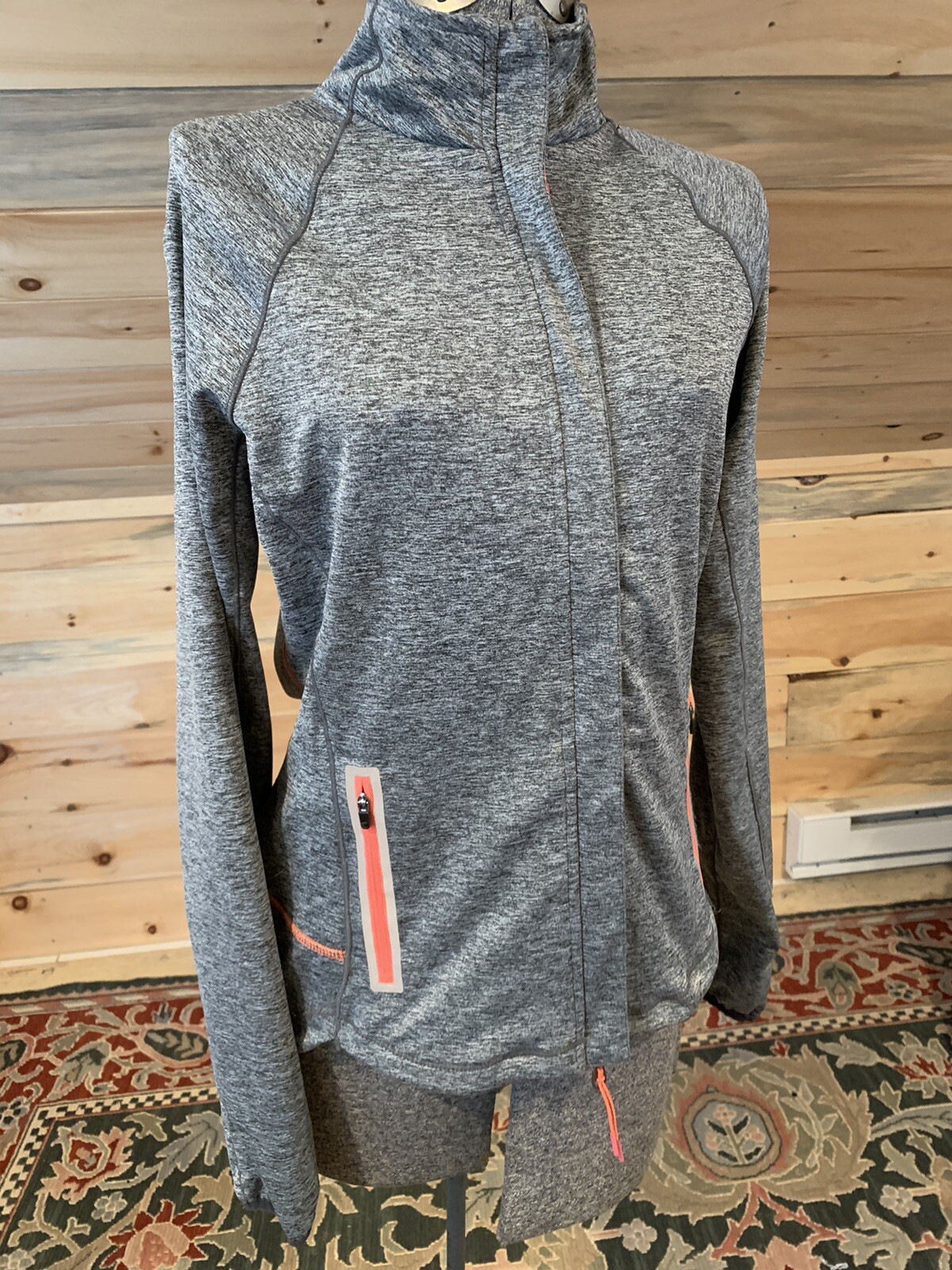 MINT Horze Equestrian Heather Gray 