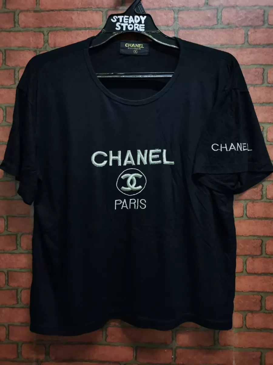 chanel logo t shirt large