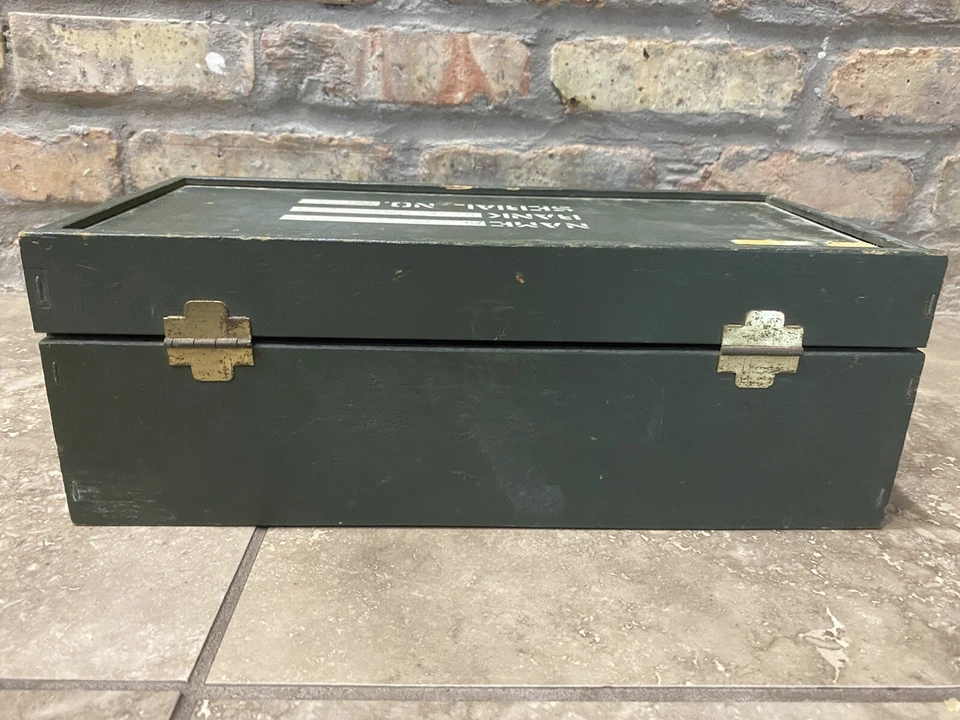 Armario de madera GI Joe vintage años 60 para figura Hasbro de 12" sin bandeja Foto 4 de 4