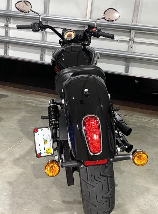 Soporte de reubicación de matrícula vertical plano para Indian Scout todos los años nuevo Foto 4 de 4