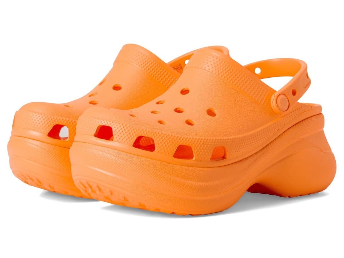 靴 crocs Women's Crocs Classic Bae Clog Amazon.com | Crocs Classic Bae Clogs Black 4 M | Mules & Clogs