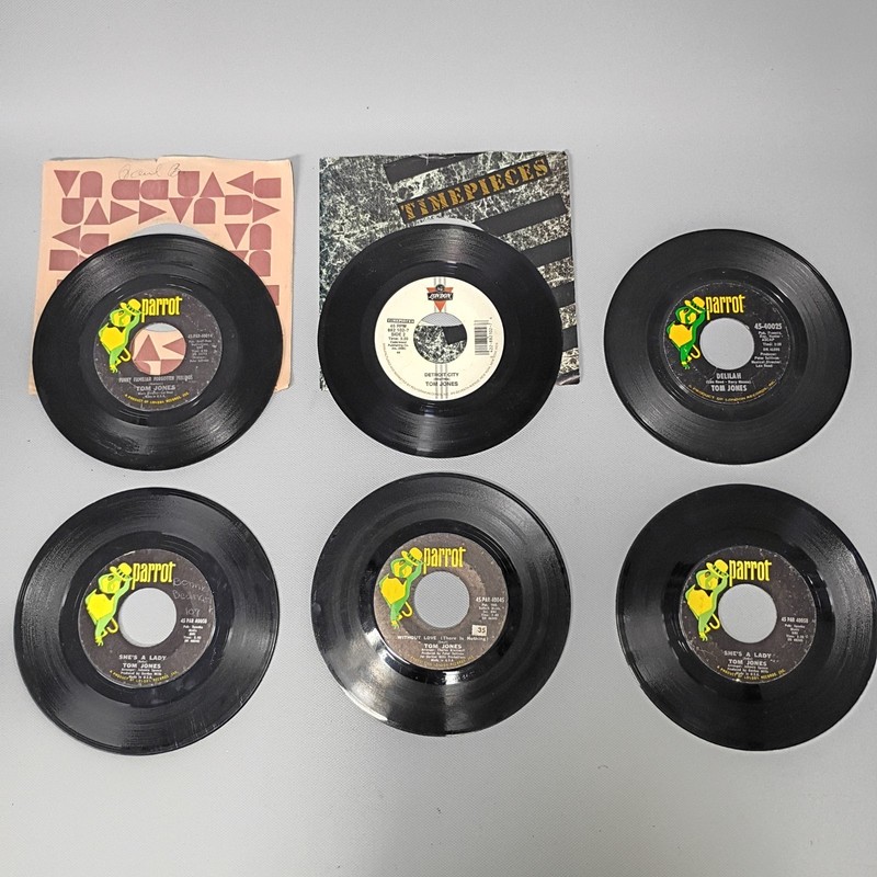 Tom Jones 7" Vinyl 45 RPM Lot 6 She's A Lady/My Way Delilah/Smile Away Your Blue